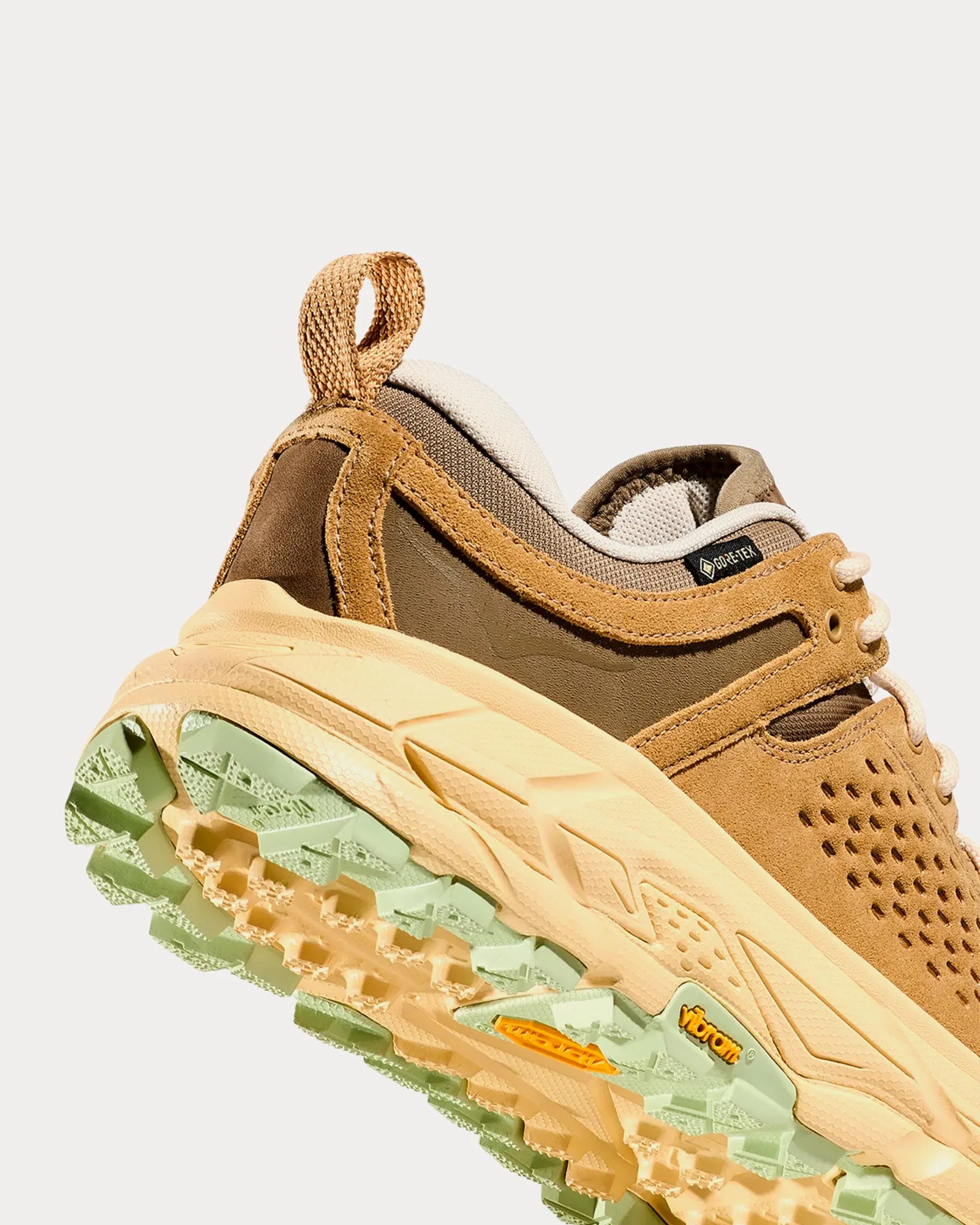 Elite Terrain System Tor Ultra Lo Wheat / Mushroom Running Shoes